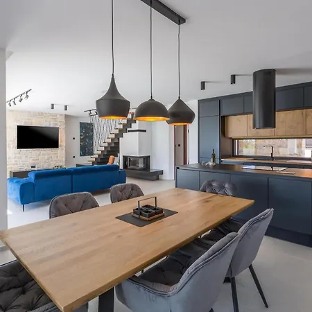 3 Bedroom Stunning In Poreč