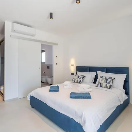 3 Bedroom Stunning In Hébergement de vacances Poreč
