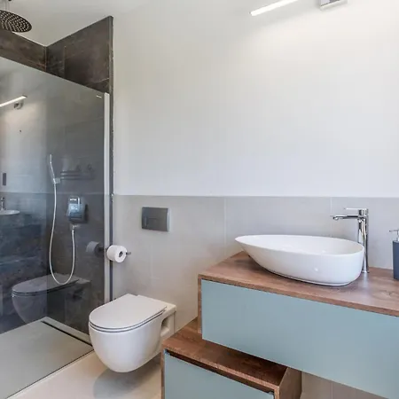 Hébergement de vacances 3 Bedroom Stunning In Poreč