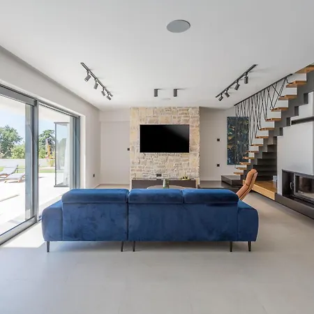 Semesterbostad Luxurious In *