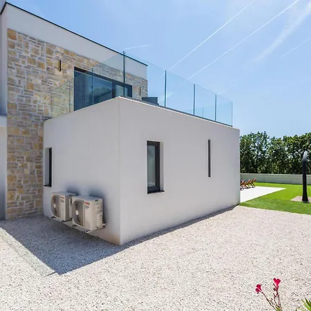Semesterbostad 3 Bedroom Stunning In *